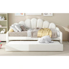 Daybed rosa e bianco in velluto con schienale a conchiglia e letto estraibile, singolo, 2 posti letto