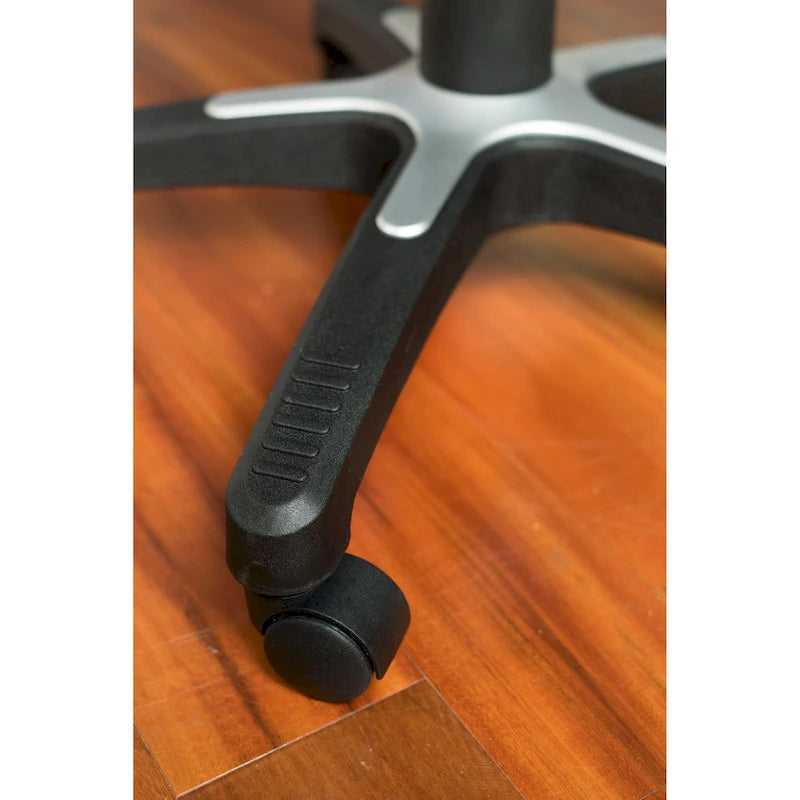 Sedia da ufficio ergonomica marrone con schienale alto in rete, braccioli regolabili e poggiatesta, 1 persona