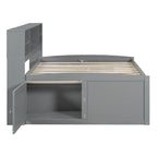 Divano letto full size (135 cm) color espresso / grigio / bianco con armadietti, mensole e 4 cassetti, per 1